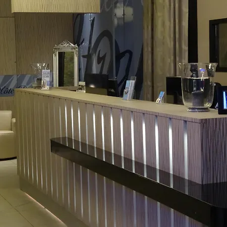 Point France 4* アルカション