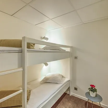 Ξενοδοχείο Point France 4*