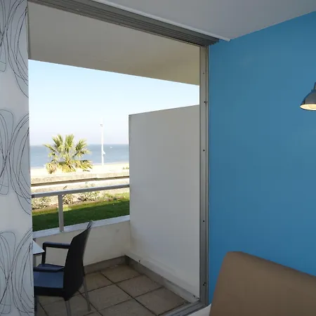 Point France 4*
