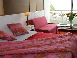 ホテル Point France 4*