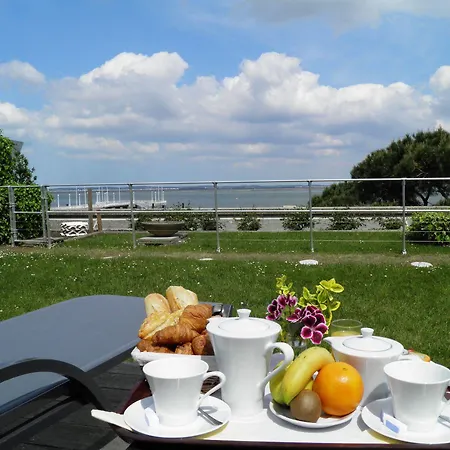 ホテル Point France
