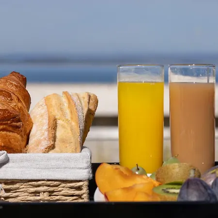 Point France آركاشو