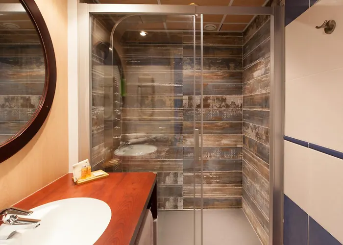 Hotel Point France 4*