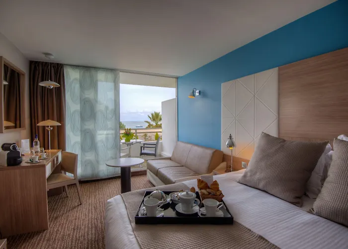 Point France Hotel 4*