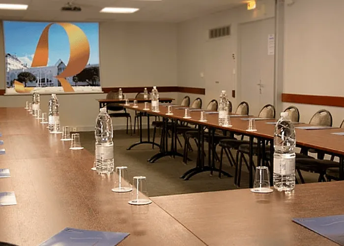 Point France Hotel 4*